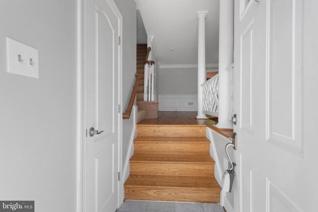 46613 Silhouette Square in Sterling, VA - Building Photo - Building Photo