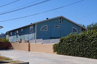 Ben Franklin Colonial in El Cajon, CA - Building Photo - Building Photo