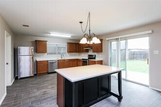 7153 Little Mohican Dr in Fort Worth, TX - Building Photo - Building Photo