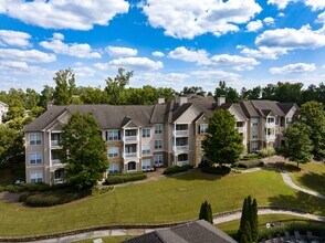 Wesley Providence Apartments at Stonecrest in Stonecrest, GA - Foto de edificio - Building Photo