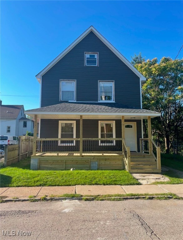 property at 1431 Rowley Ave