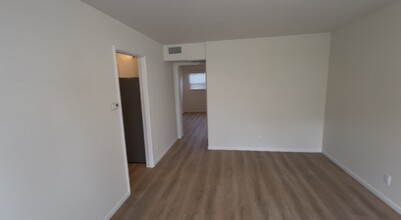 1312 N Kenwood St, Unit 1312 N Kenwood St in Burbank, CA - Building Photo - Building Photo