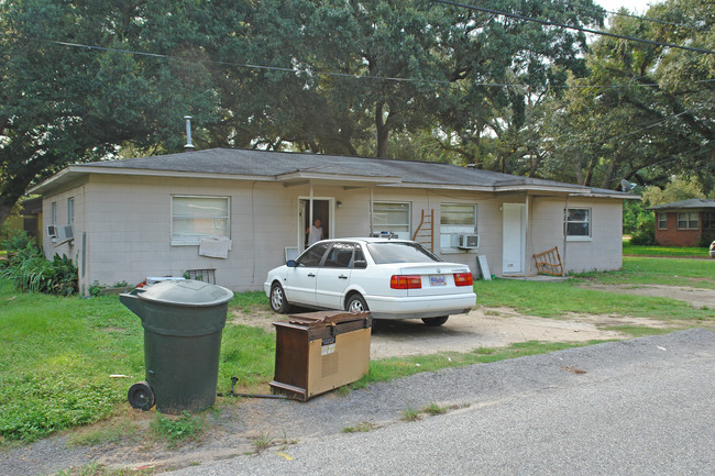 1700 Z St in Pensacola, FL - Building Photo - Building Photo