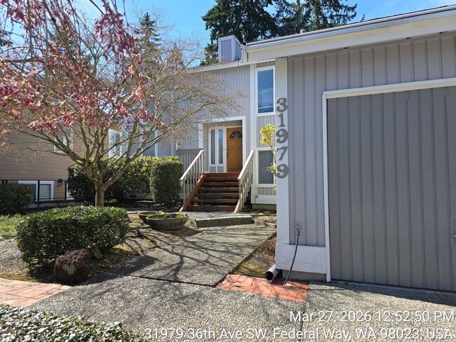 31979 36th Ave SW in Federal Way, WA - Building Photo - Building Photo