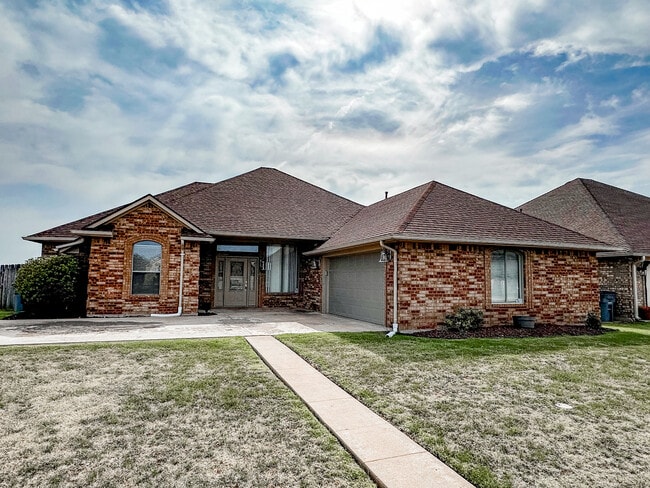 property at 1502 SW 70th St