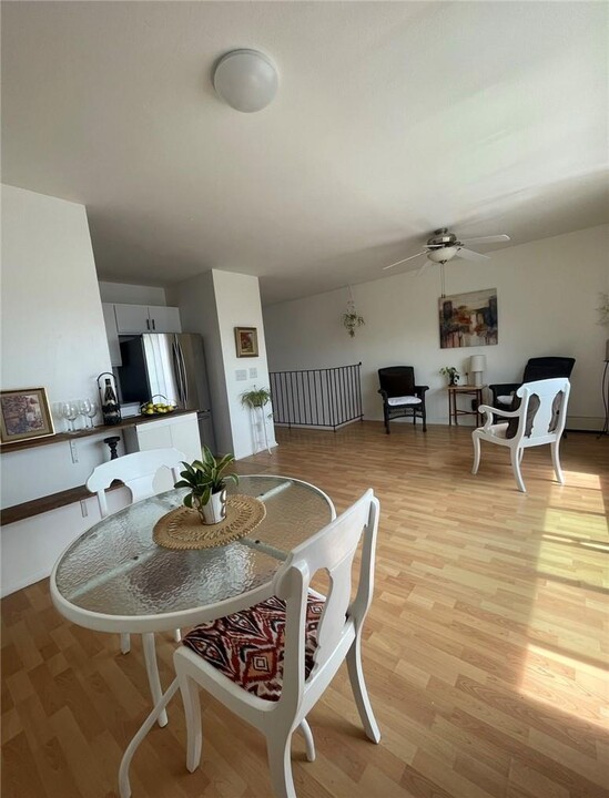 9 Banes Ct in Bronx, NY - Building Photo