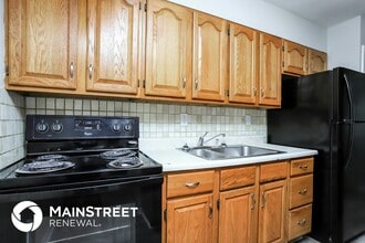 10309 Galloway Dr in St. Louis, MO - Foto de edificio - Building Photo