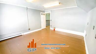 102 S Main St, Unit 4 in Bethel, VT - Building Photo - Building Photo