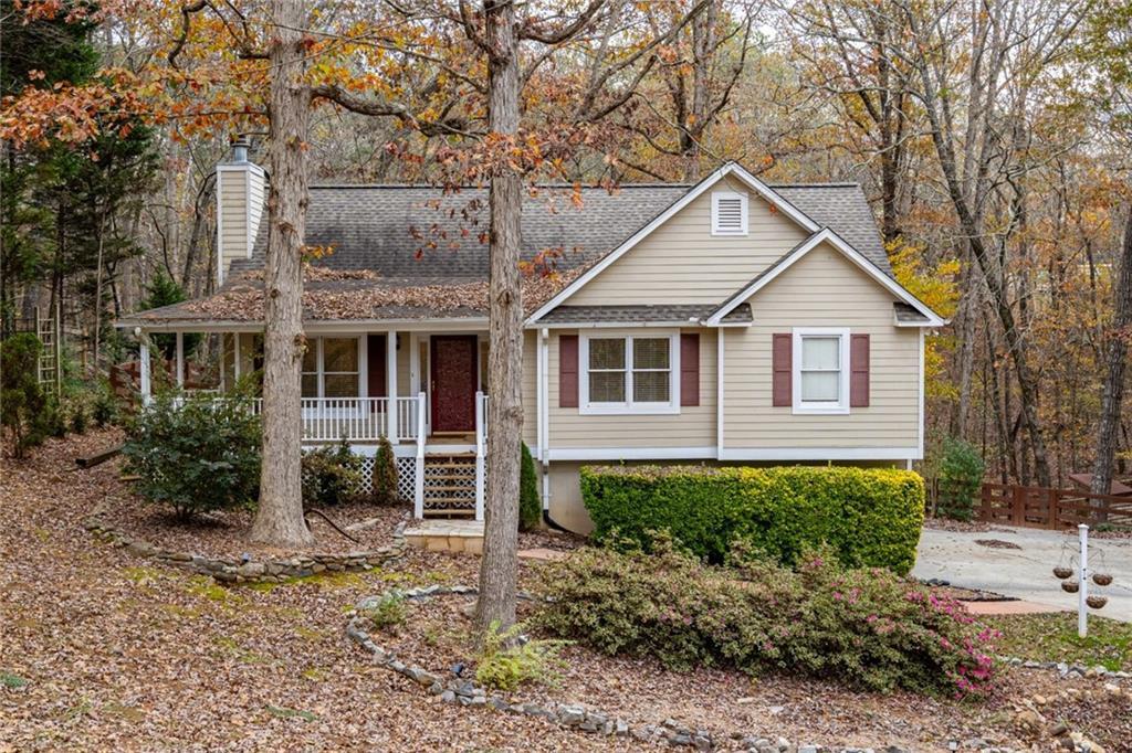225 Hawkins Farm Cir in Ball Ground, GA - Building Photo