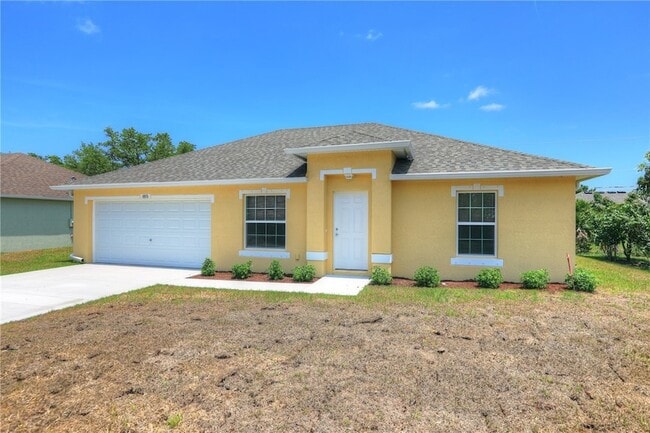 8876 98th Ct in Vero Beach, FL - Building Photo - Building Photo