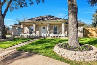 7810 Blackjack Ct in Houston, TX - Building Photo - Building Photo