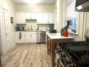 5 Winchester St in Brookline, MA - Building Photo - Building Photo