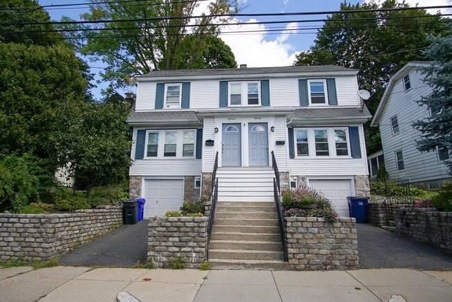 property at 20 Potomac St