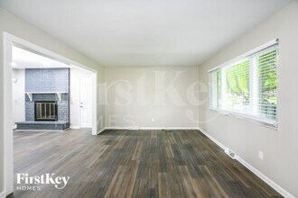 6050 Northland Rd in Indianapolis, IN - Building Photo - Building Photo