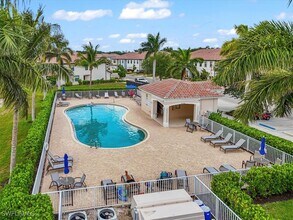 1533 Lake Jessup Cir in Cape Coral, FL - Building Photo - Building Photo