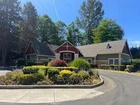 7711 NE 175th St in Kenmore, WA - Building Photo