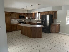 302 Coronation Dr in O'Fallon, MO - Building Photo - Building Photo