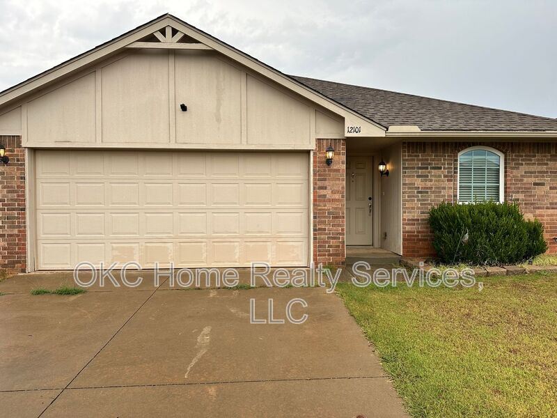 12101 NW 133rd Terrace in Piedmont, OK - Building Photo