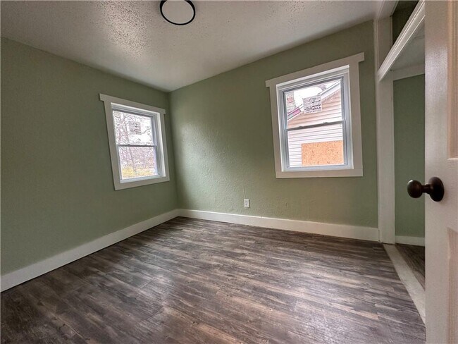 2124 E 78th St in Kansas City, MO - Building Photo - Building Photo