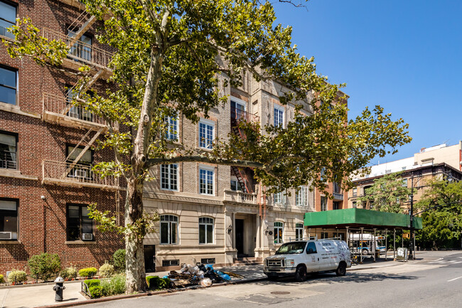 145 Prospect Park W in Brooklyn, NY - Building Photo - Building Photo