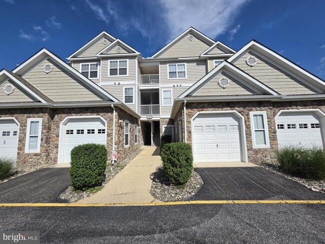 property at 3003L Heather Ln