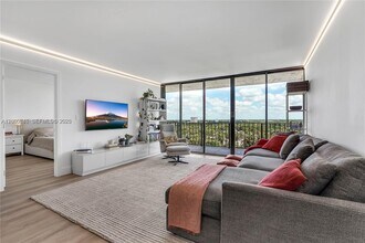 780 NE 69th St in Miami, FL - Building Photo - Building Photo