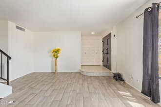 4807 W Northern Ave in Glendale, AZ - Building Photo - Building Photo