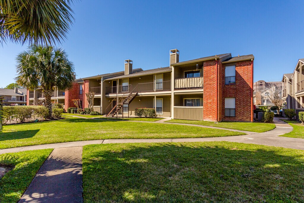 7100 Almeda Houston, TX Apartments