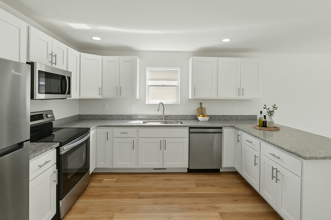 76 Snyder Ct NE in Concord, NC - Building Photo - Building Photo