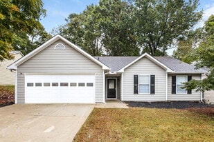 1394 Luther Way in Lawrenceville, GA - Building Photo