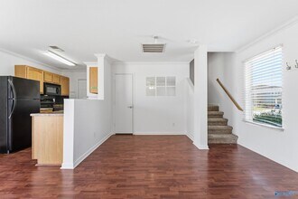 313 Kenneth Blvd NW in Madison, AL - Building Photo - Building Photo