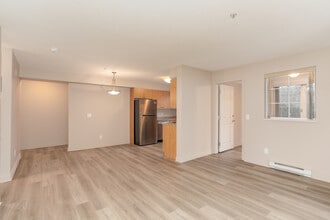 Mill Creek Estates in Kelowna, BC - Building Photo - Interior Photo