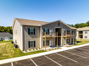 The Ridge at Walnut Valley in Bowling Green, KY - Foto de edificio - Building Photo