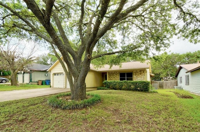 2503 Star Grass Cir in Austin, TX - Building Photo - Building Photo