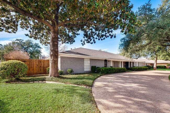 3106 Overton Park Dr W in Fort Worth, TX - Building Photo - Building Photo