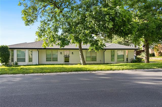 property at 7636 Skylake Dr