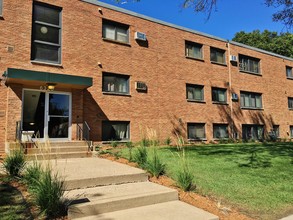 Lyndale West Apartments in Richfield, MN - Building Photo - Building Photo