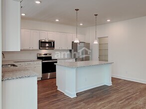2170 Brook Enclave Trail in Lilburn, GA - Building Photo - Building Photo