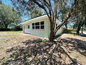 80 N Palmway Ave in Rockledge, FL - Building Photo - Building Photo