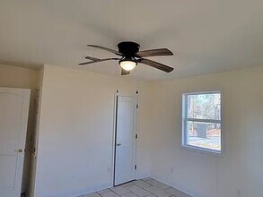 902 Lafayette St in Columbia, MS - Building Photo - Building Photo