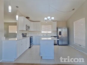 5674 W Chestnut Ave in Littleton, CO - Building Photo - Building Photo