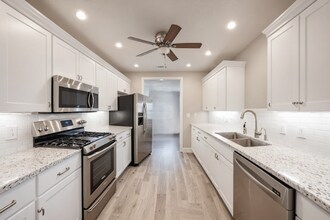 502 S Pearl St in Trenton, TX - Building Photo - Building Photo