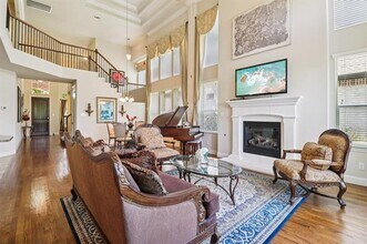 8316 Lindsay Gardens in The Colony, TX - Building Photo - Building Photo