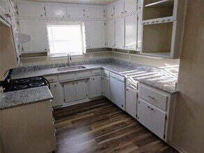 2104 Green Apple Ln in Arlington, TX - Building Photo - Building Photo