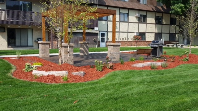 Oaks at Bentonshire in St. Cloud, MN - Building Photo