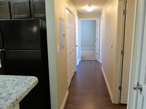 Oakland Hills in Floresville, TX - Building Photo - Building Photo