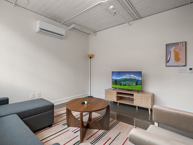 608 N 3rd St in Minneapolis, MN - Building Photo - Building Photo