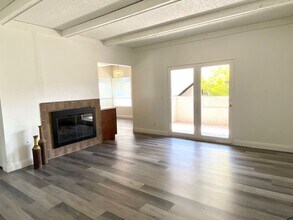 2625 Red Rock St in Las Vegas, NV - Building Photo - Building Photo