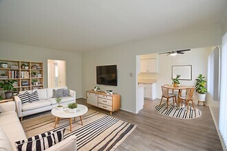 1422 Gordon St in Los Angeles, CA - Building Photo - Building Photo