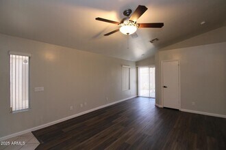 4526 E Windsong Dr in Phoenix, AZ - Building Photo - Building Photo